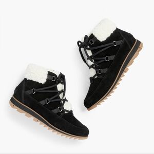 Sorel Harlow Sherpa Booties Size 9.5